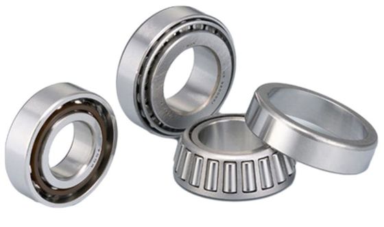6204TBP63 Сталь для штамповки герметизированная SKF глубокая канавка шаровой подшипник 18000 R/Min Масло смазки скорость
